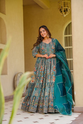 Aaryelith Heavy Embroidered Maxi Set