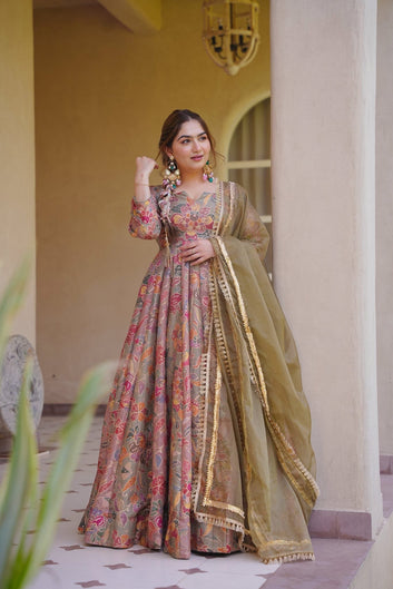 Aafreen Noir Heavy Maxi Set