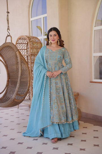 Vyomanshi Heavy Embroidered Anarkali Suit Set