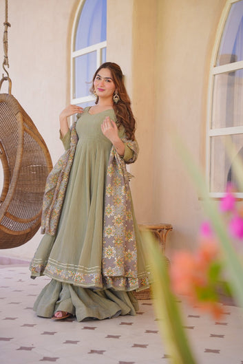 Iraanshi Cosmos Anarkali Suit Set